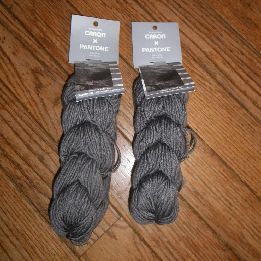 2 Hanks Yarspirations Caron Pantone Wool Blend Yarn - Color Dane Gray 127 yds ea
